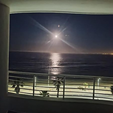 Beach Front Property ストランド エクステリア 写真