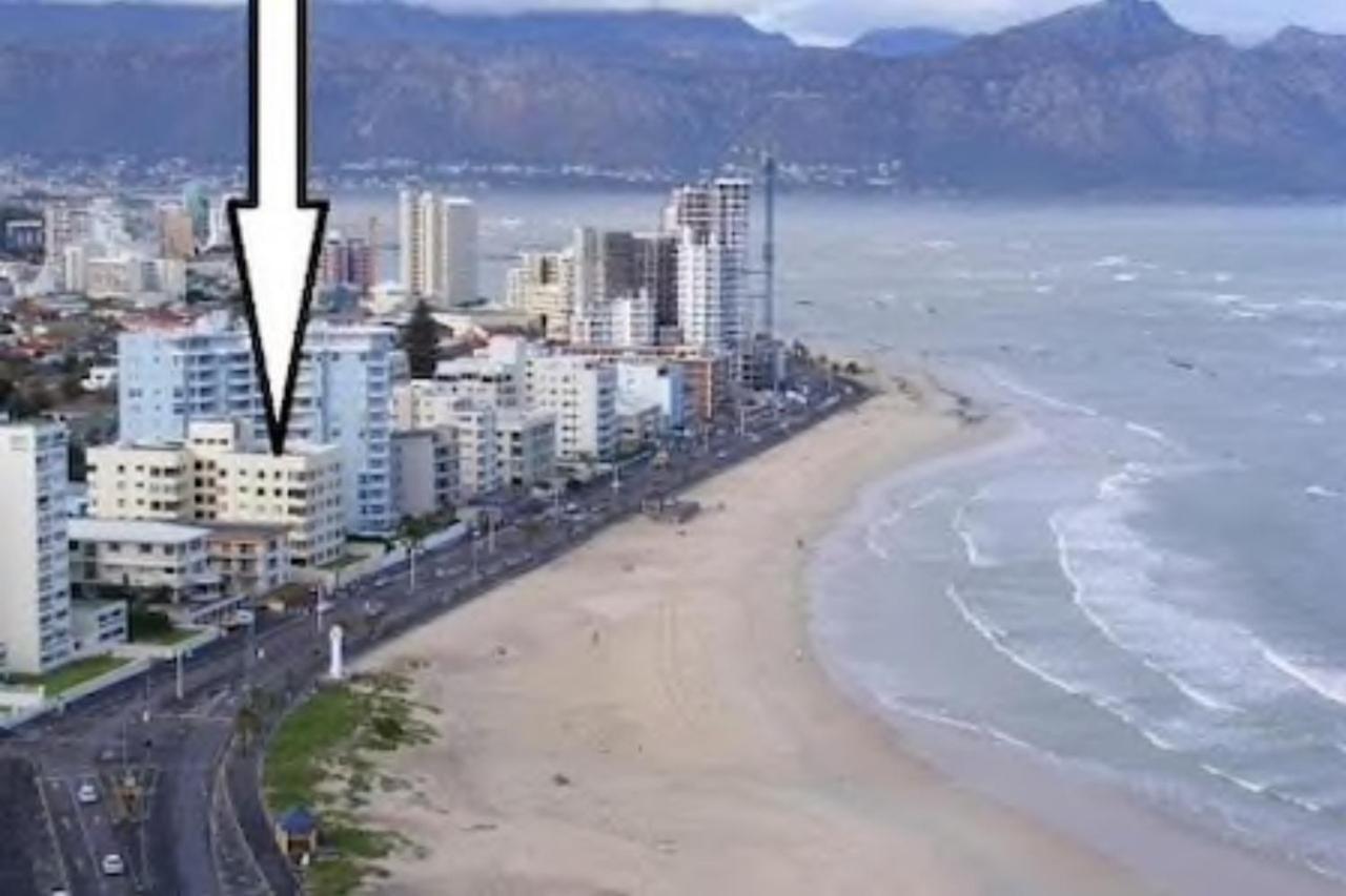 Beach Front Property ストランド エクステリア 写真