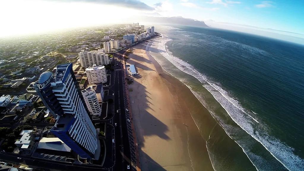Beach Front Property ストランド エクステリア 写真